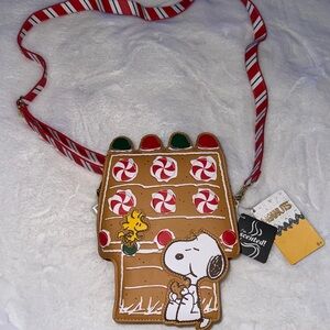 Loungefly Peanuts Christmas Gingerbread Snoopy Woodstock Doghouse Crossbody Bag